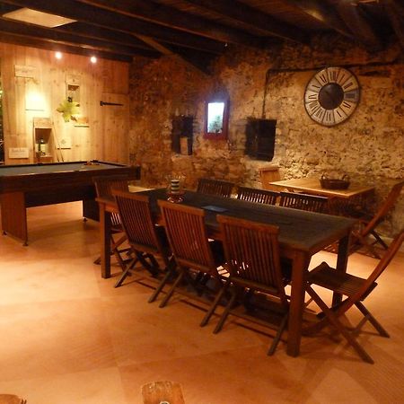 Domaine Des Deux Cedres Bed & Breakfast Gauriac Dış mekan fotoğraf